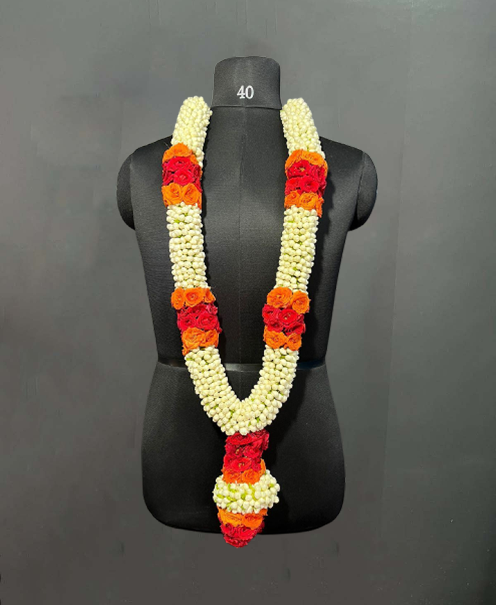 Nanthiyavattam with Rose